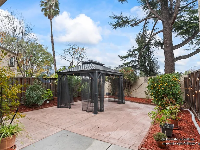 3594 Klaus Dr — Photo 29