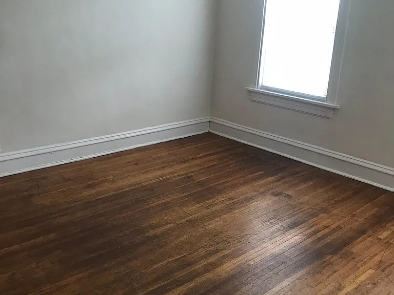 1214 W Franklin St #9 — Photo 9