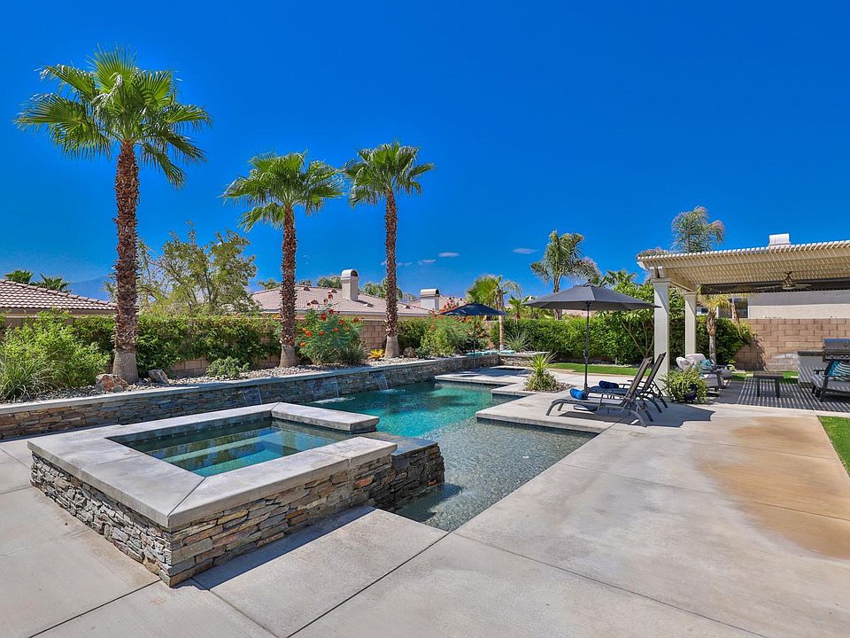 1st image of 79907 Castille Dr