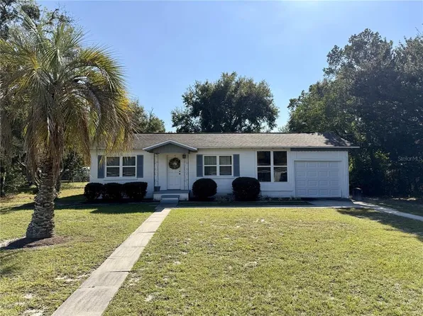 29 Lake Dr, Debary, FL 32713