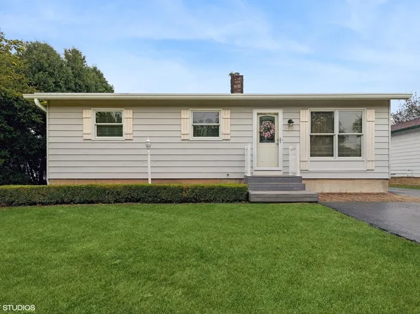 339 Alpine Dr, Round Lake, IL 60073