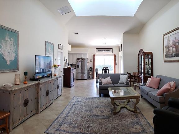 4th image of 27150 Flamingo Dr