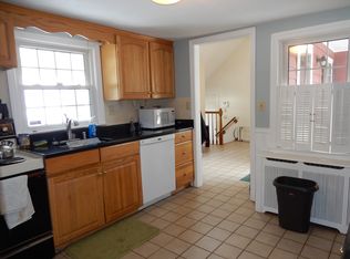 53 Overlook Dr, Manchester, CT 06042