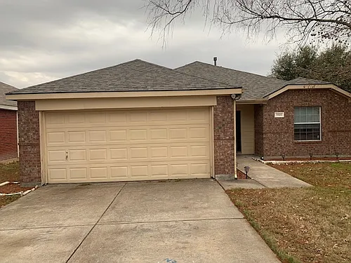1100 Alexandria Dr Photo 1