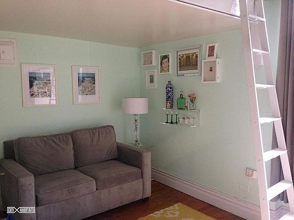 2nd image of 140 W 69th St APT 28A