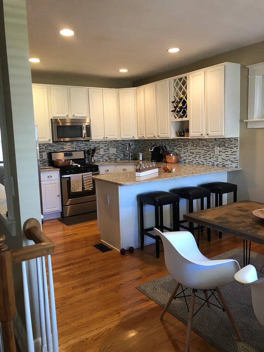 5442 Gresham St photo 1