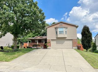 7743 Ravenswood Dr, Florence, KY 41042