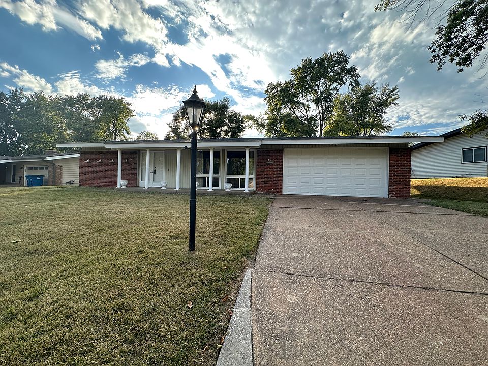 1st image of 1643 Fontana Dr