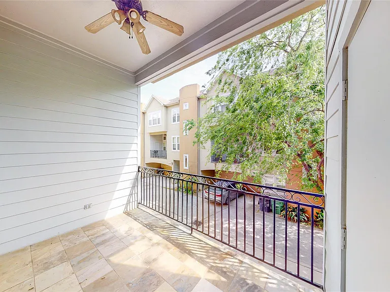 5843 Petty St #C — Photo 11
