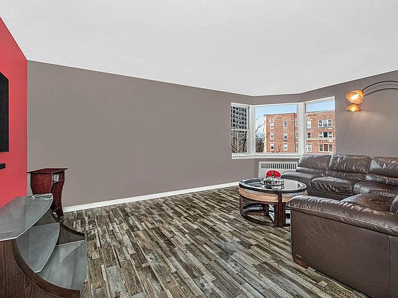2nd image of 2711 Henry Hudson Pkwy W APT 4E
