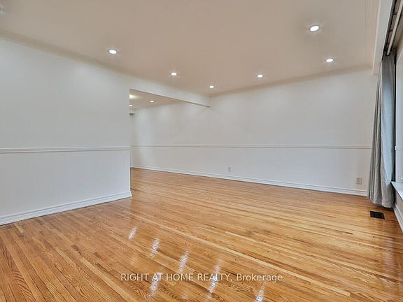 5th image of 9 Allister Ave
