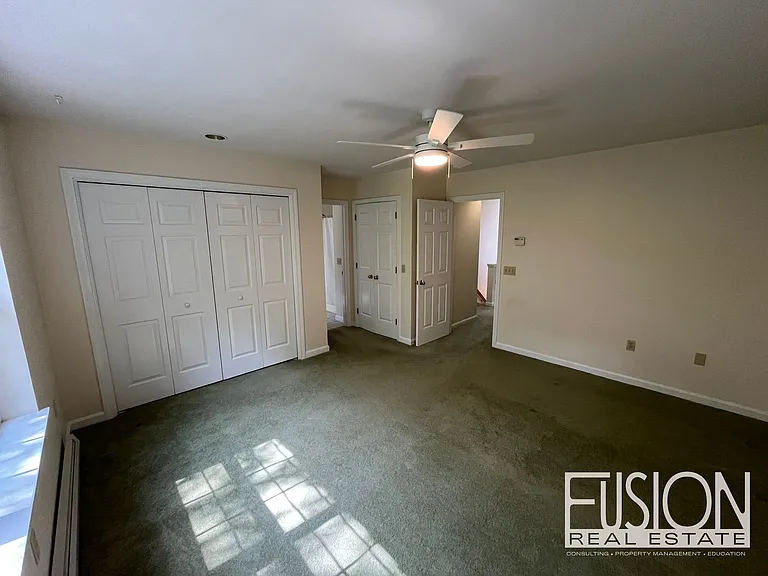 58 Stonington Cir — Photo 13