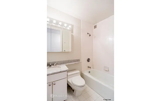 Rented by Douglas Elliman | media 3