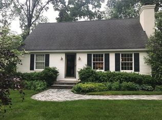 8 Deer Path Rd, Lebanon, NJ 08833