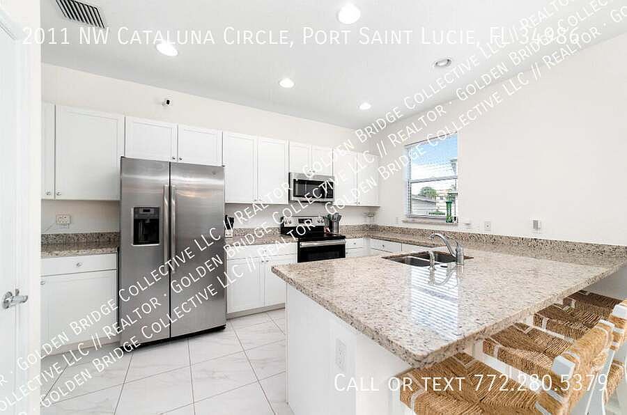 1st image of 2011 NW Cataluna Cir Floor 3498
