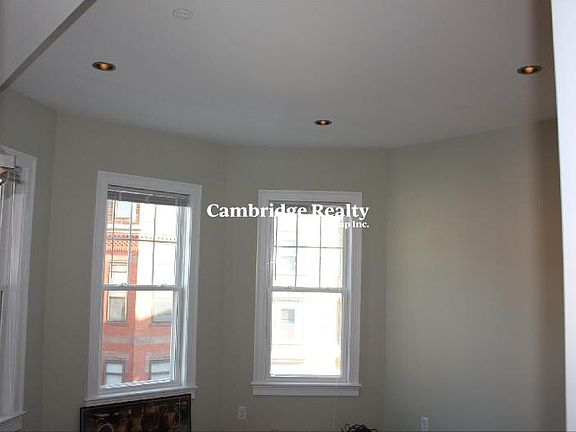 3rd image of 148 Hillside St #1T