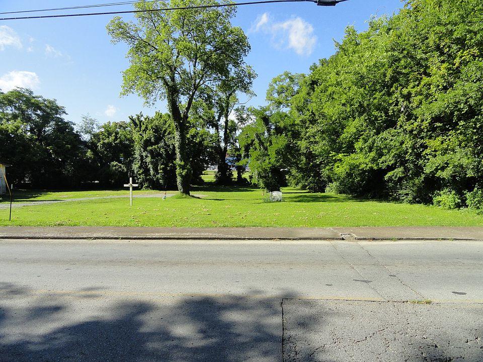 1st image of 312 E Lane St