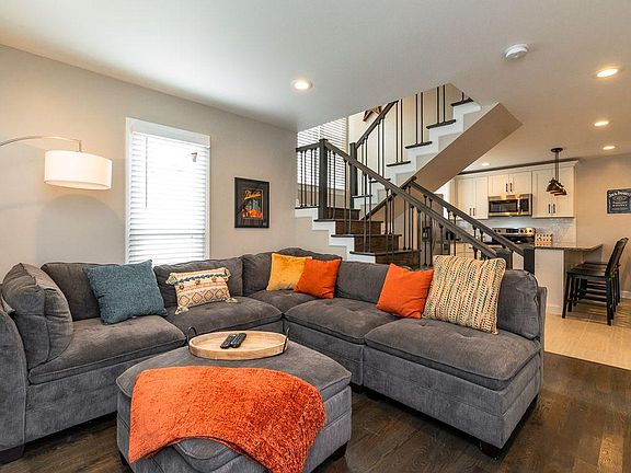 4th image of 2117 Acklen Ave