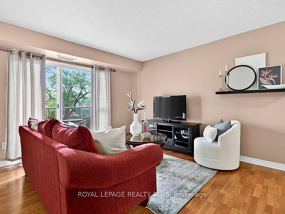 5th image of 2088 Lawrence Ave W #412