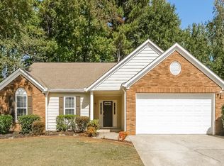 4516 Legend Hollow Ln, Powder Springs, GA 30127