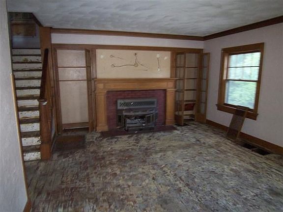 4th image of 5315 Philadelphia Dr