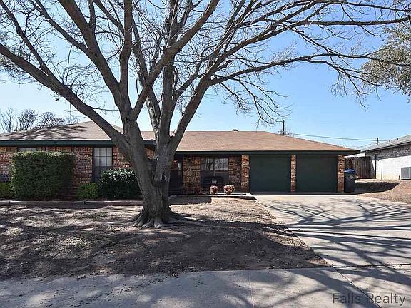 3rd image of 4710 Lois Ln