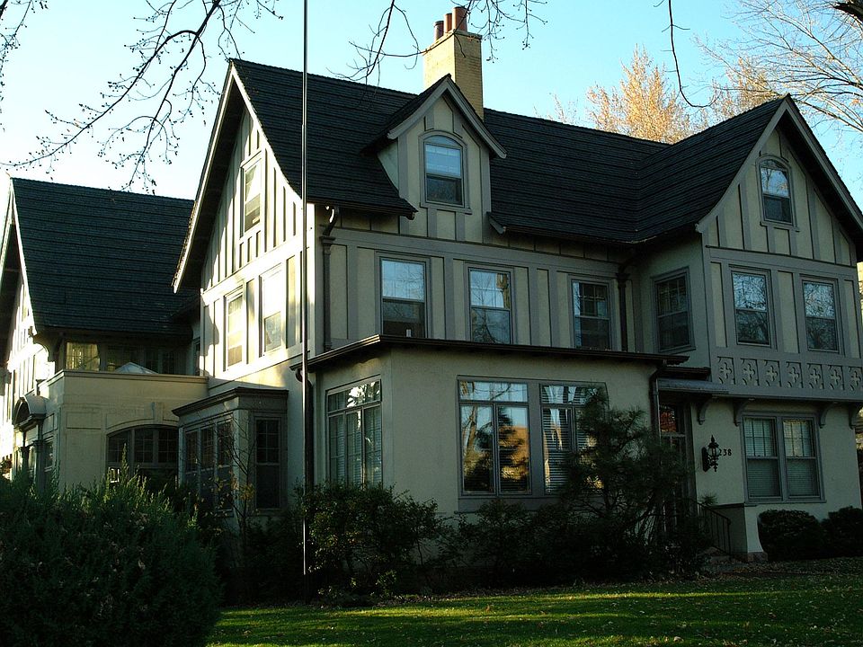 Built and originally owned by Alice Bemis Taylor, the woman who, in 1935, donated the Fine Arts Center to Colorado Springs