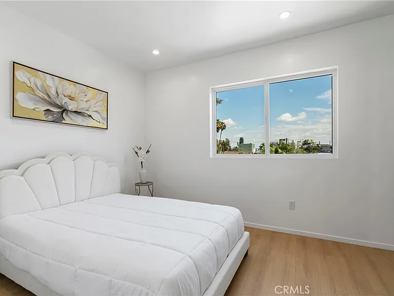 2517 Alsace Ave #1/2 — Photo 29