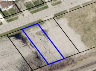 1122 F St, Lorain, OH 44052