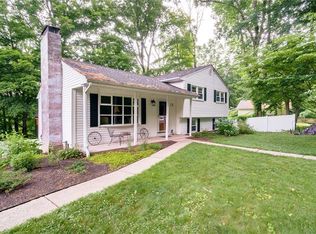 28 Old Chester Rd, Haddam, CT 06438