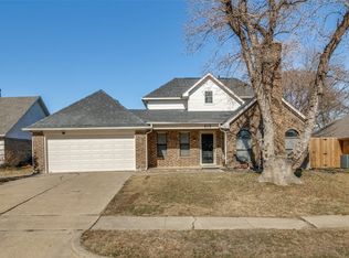 8509 Liberty Ln, Rowlett, TX 75089