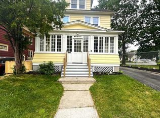 5 Mack Rd, Poughkeepsie, NY 12603