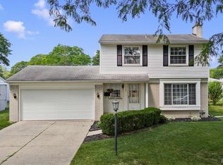 14225 Bainbridge St, Livonia, MI 48154