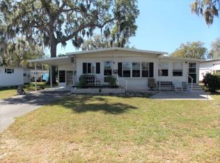 4929 Lakeside Dr, Zephyrhills, FL 33542