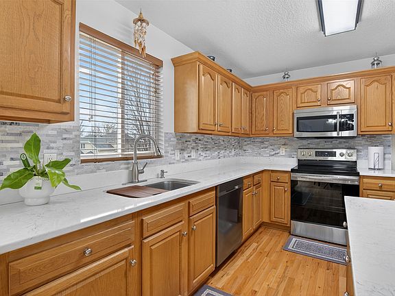 4th image of 4545 Zilker Dr