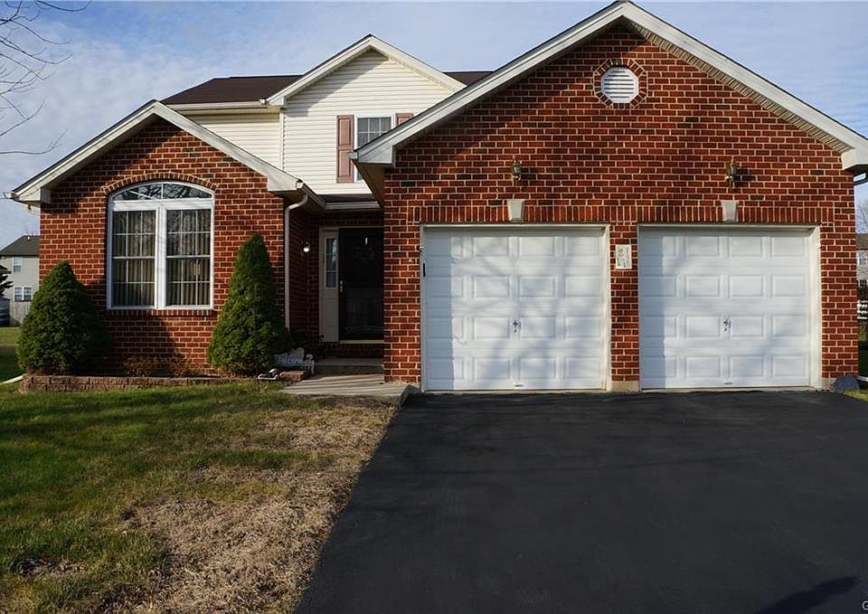 1st image of 2565 Hickory Dr