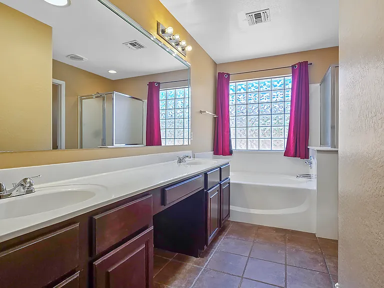 14082 W Rosewood Dr — Photo 25