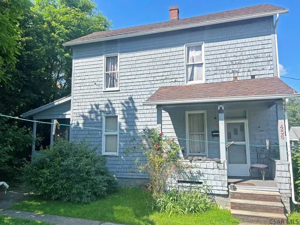 456R Strayer St, Johnstown, PA 15906