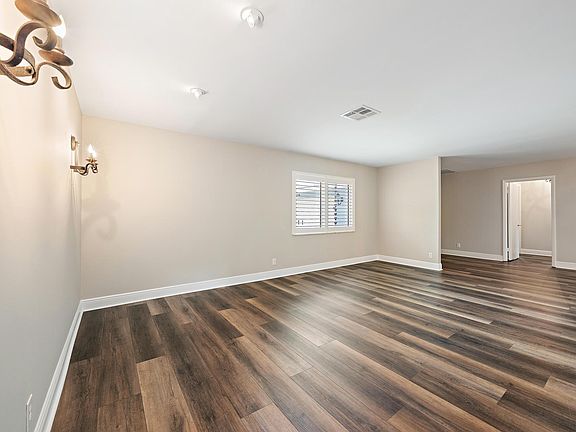 5th image of 18334 SE Tee Lane