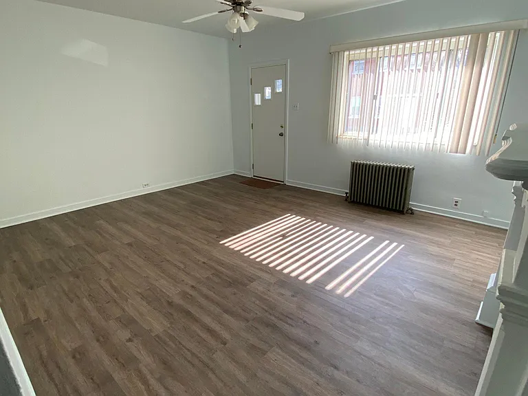 1ST MAIN ROOM