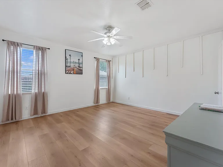1006 Partridge Dr — Photo 7