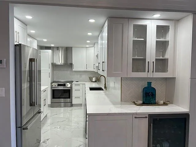 1 bed, 1.5 bath, 890 sqft, $3,000 — Photo 3