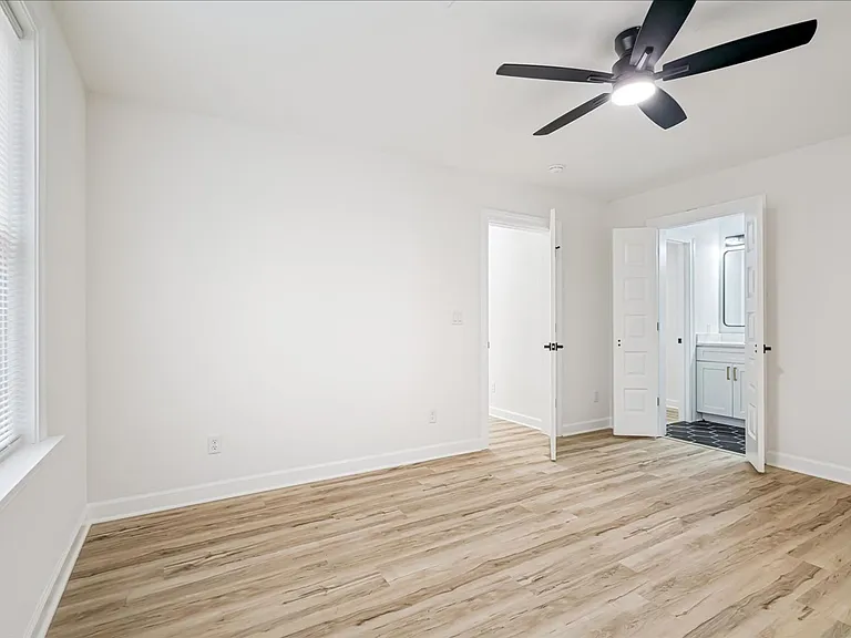 825 N 7th St — Photo 14