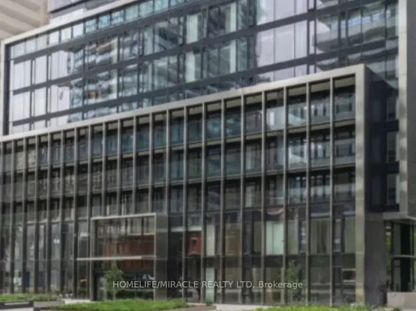 55 Charles St E, Toronto, ON