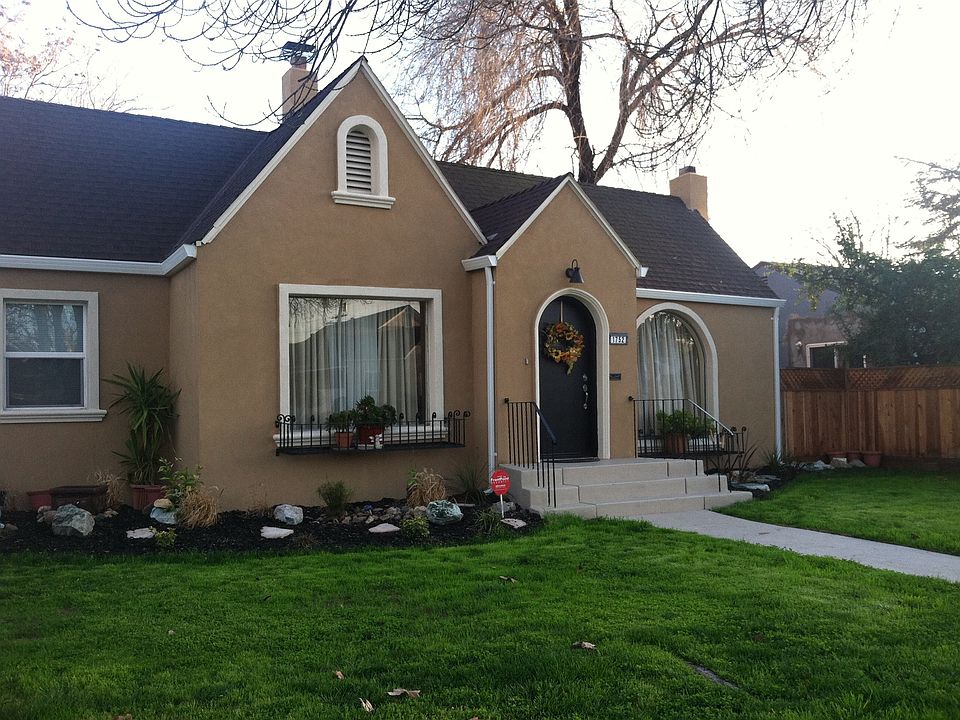 2nd image of 1752 W Rose St