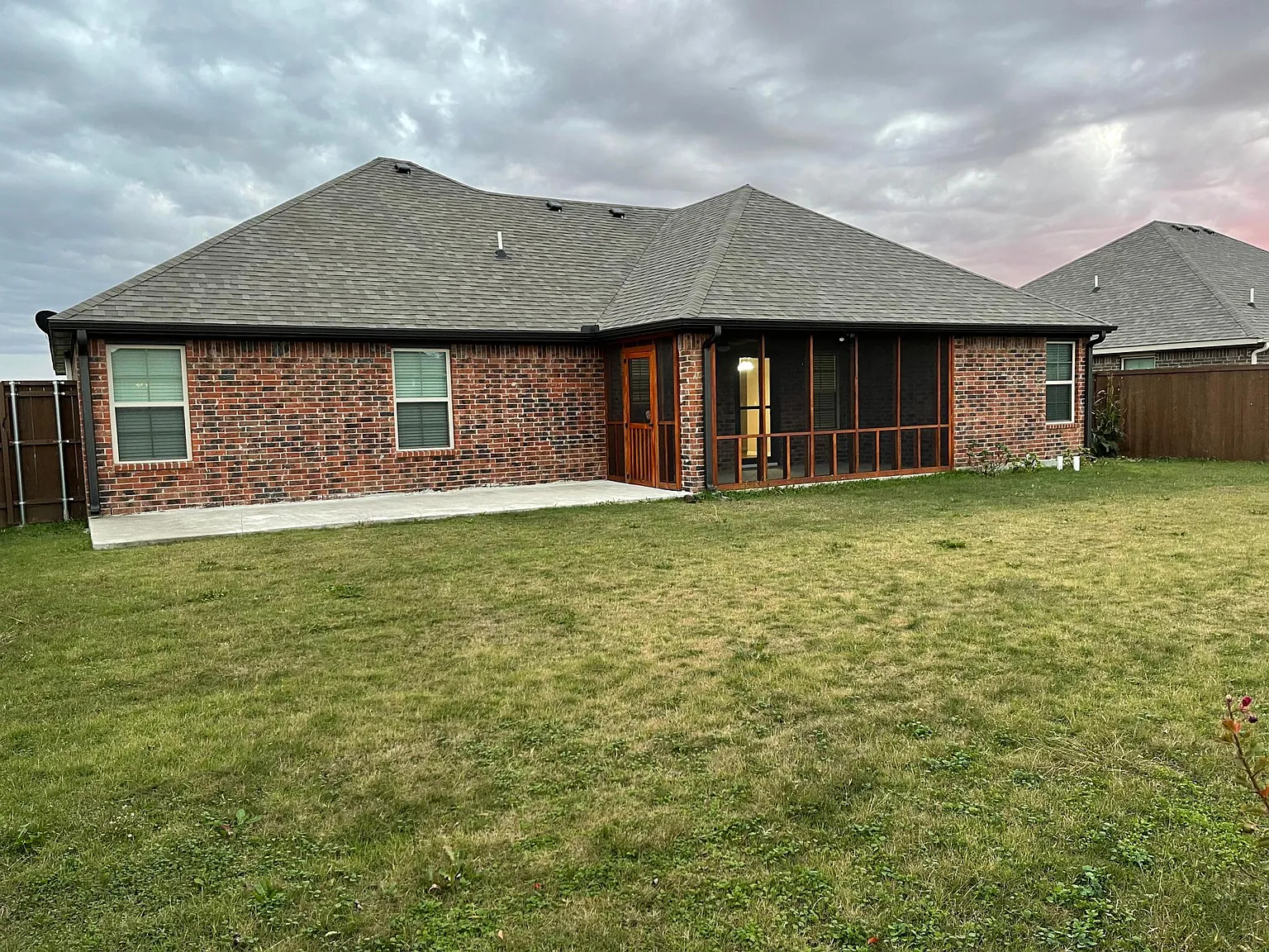 3 bed, 1496 sqft, $1,795 — Photo 2