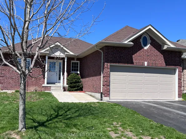 6 Maple Ave E, Asphodel Norwood, ON K0L 2V0