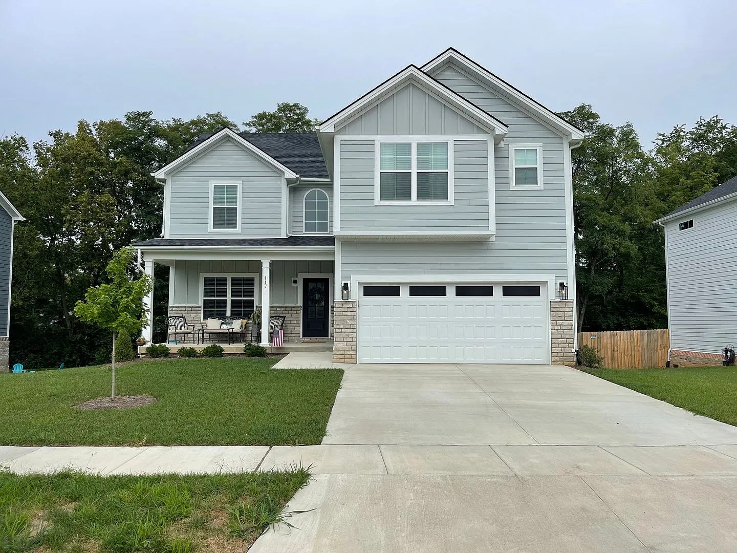 Coming Soon! Beautiful 4 Br House In Nicholasville! All Electric, Garage, Dining Room — Photo 1