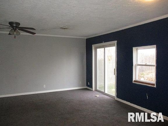 4th image of 3228 N Gale Ave