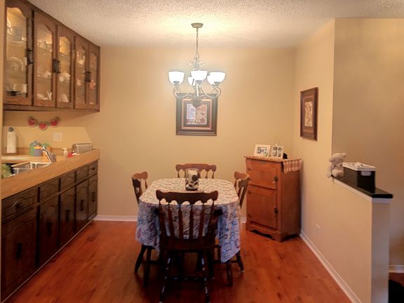 5th image of 10401 Menard Ave APT 118